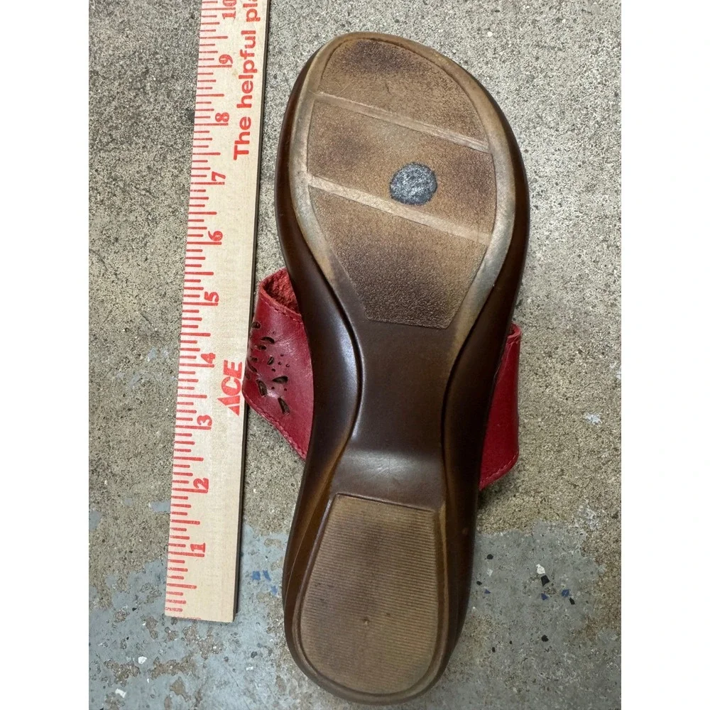 Mila Paoli Italy Red Leather Laser Cut Floral‎ Thong Slide Sandals Women 6.5-7